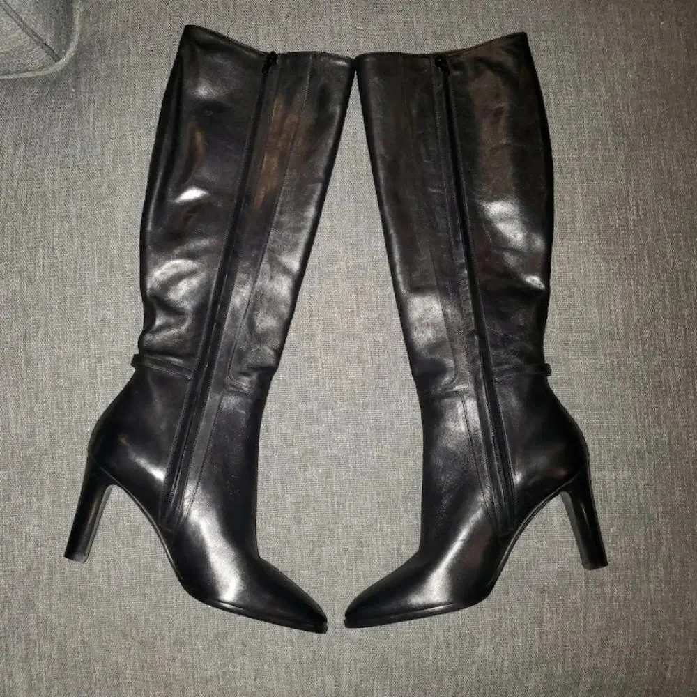 Celine Woman's 85 authentic Black 100% calf skin Leather Boots Size 38.5