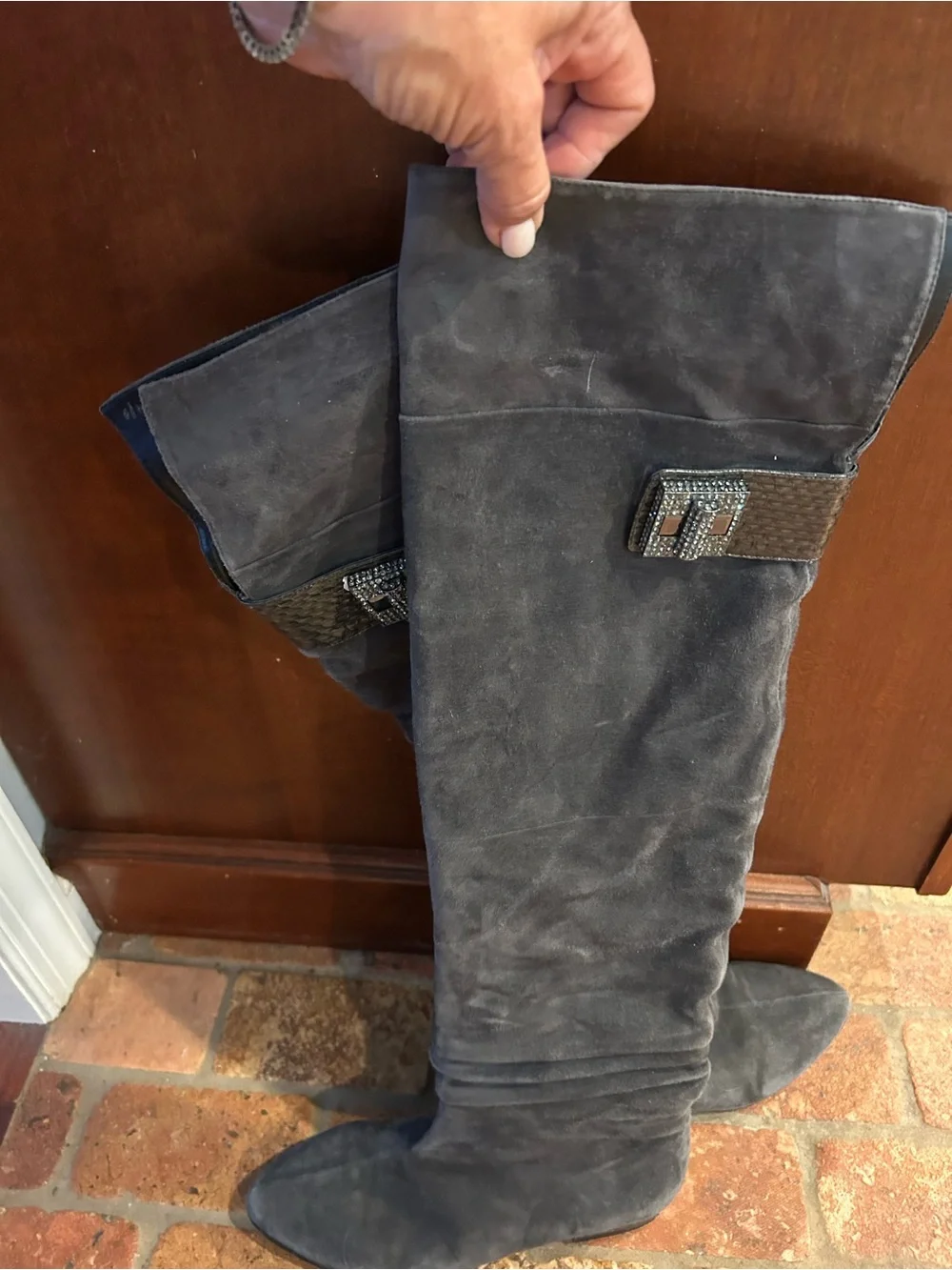 Over-the-Knee Suede Boots in Charcoal — Women’s Elegant Knee High Boot