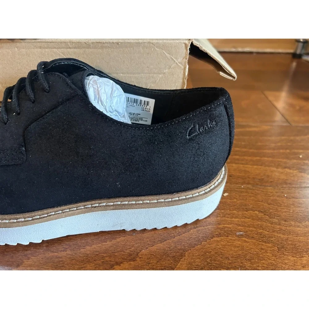 Clarks clean makes yet