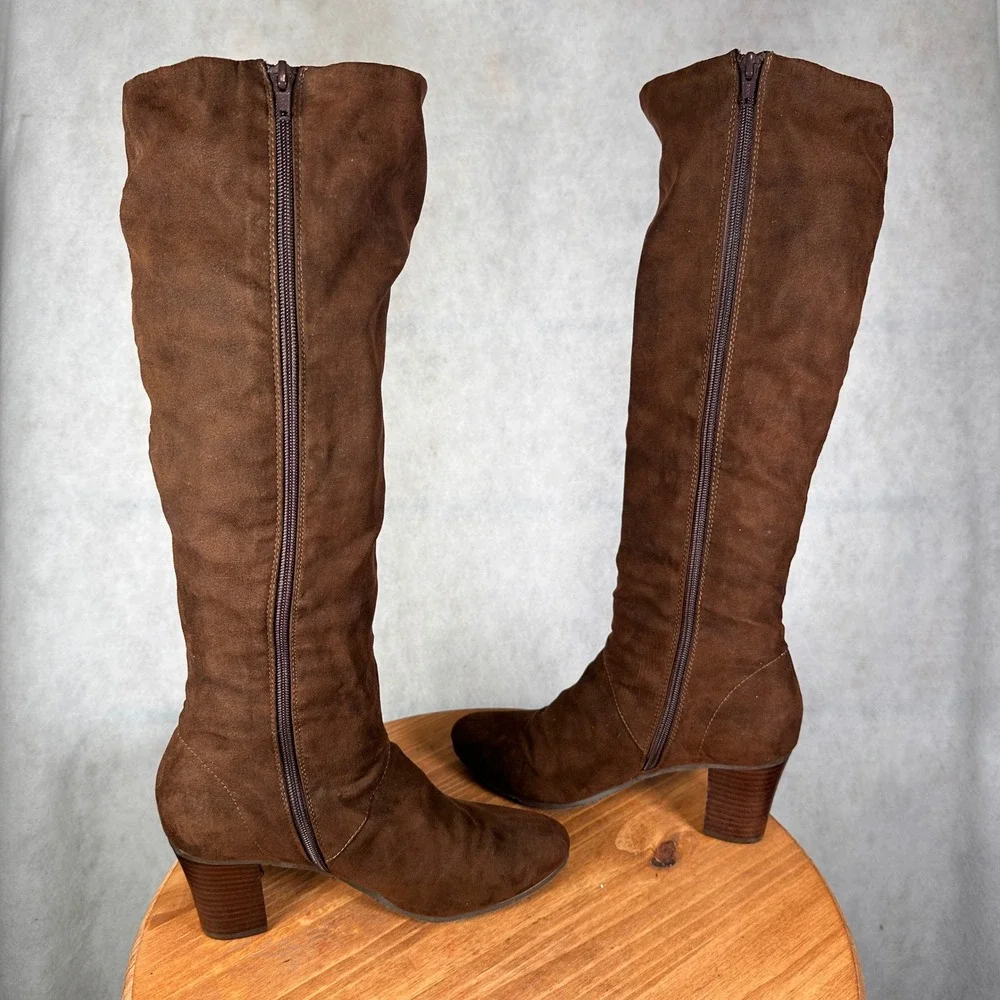 Kathy Van Zeeland Tall Boots Women 7 Brown Fair Buckle Block Heel Faux Suede