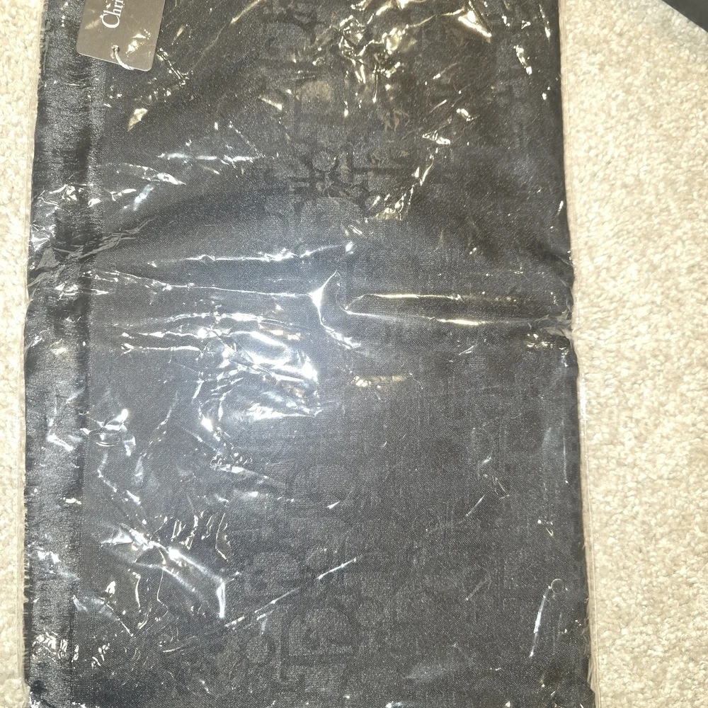 Dior Monochrome Logo Packaging
