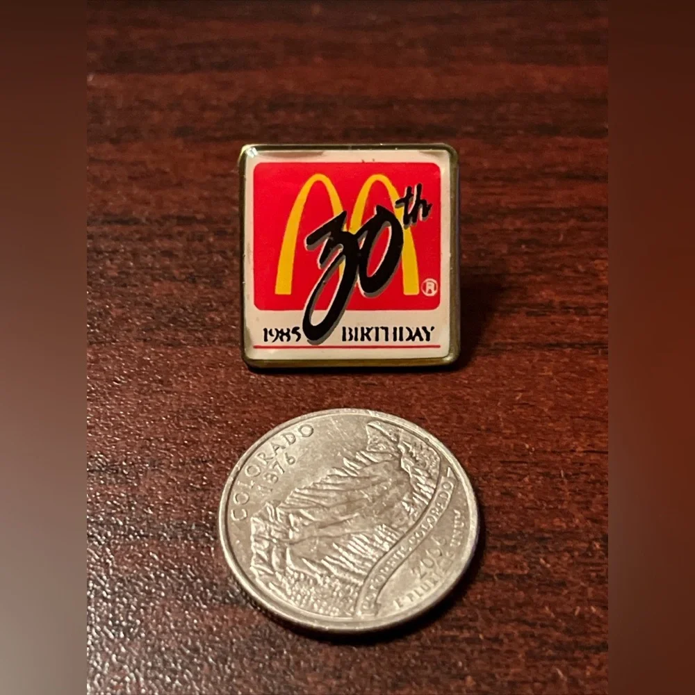 Vintage‎ McDonald’s 30th Anniversary 1985 Birthday Employee Lapel Pin