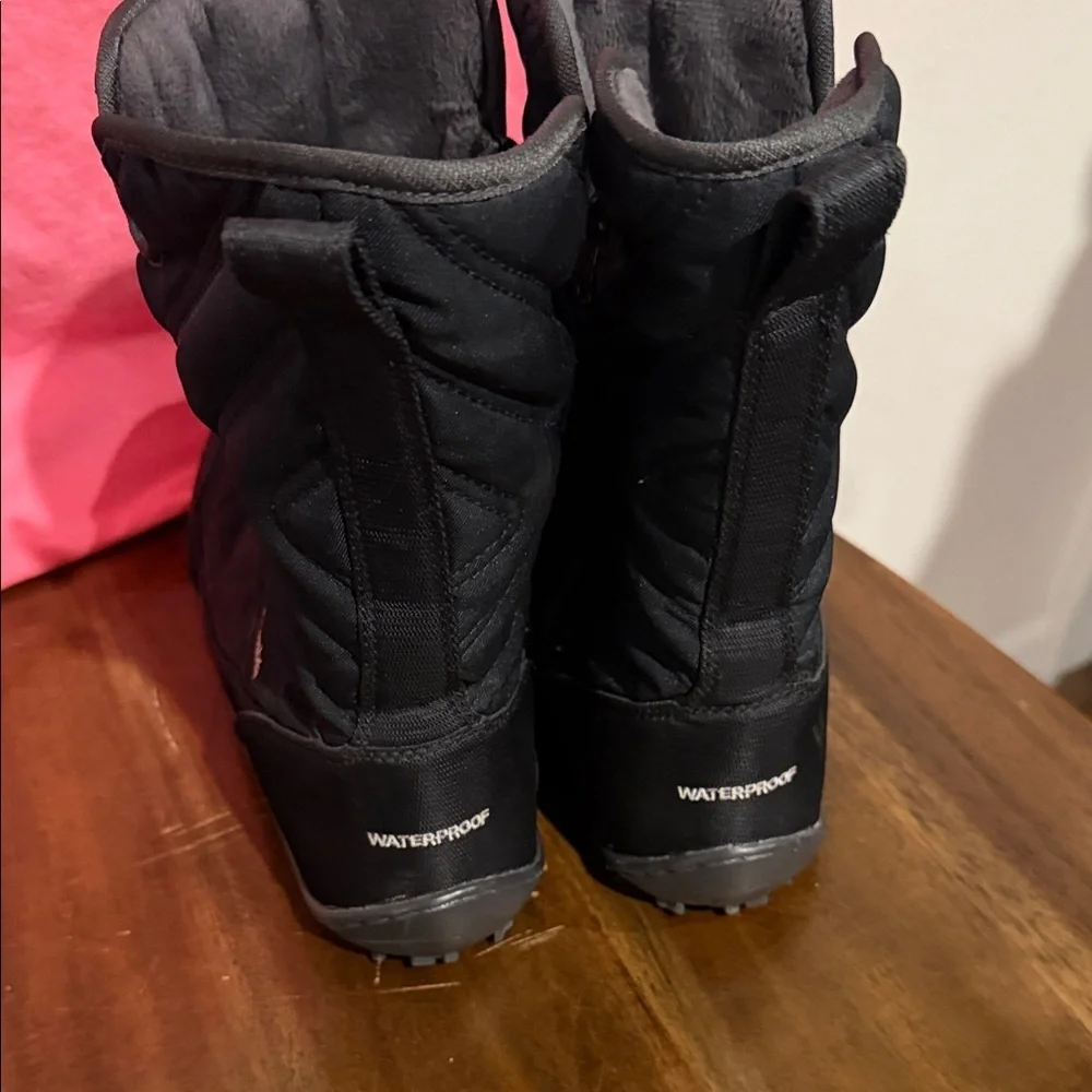 Columbia stylish warm