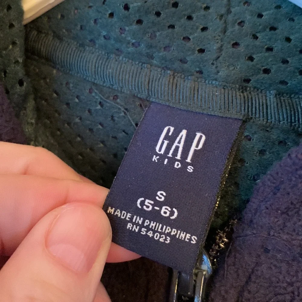 GAP toggle hem