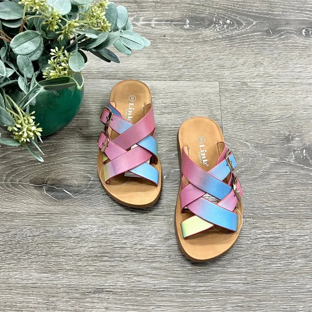 The Unbranded Brand fun shimmery