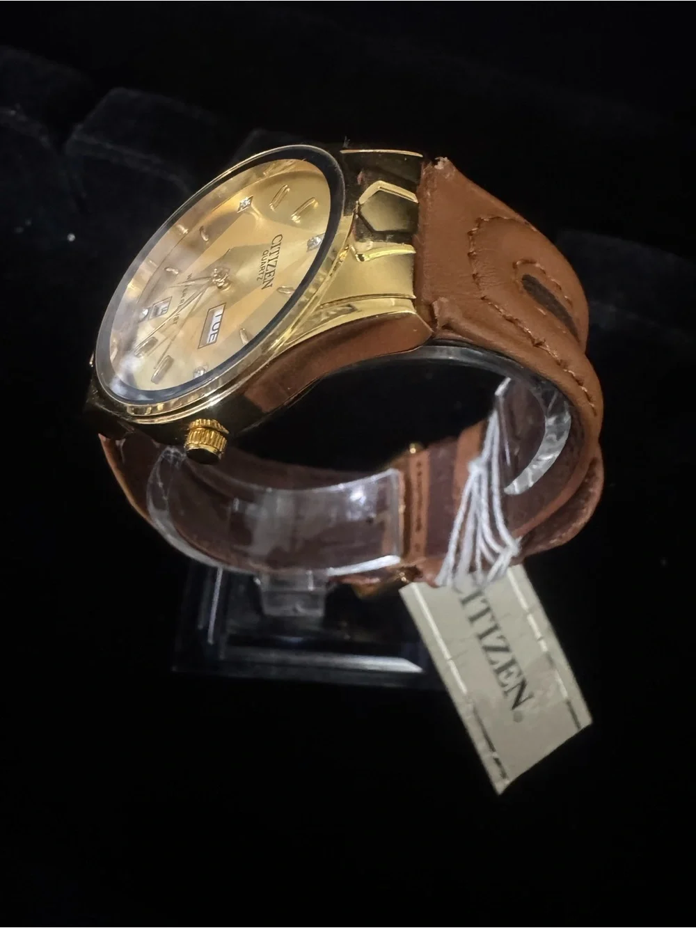 Citizen date markers gold