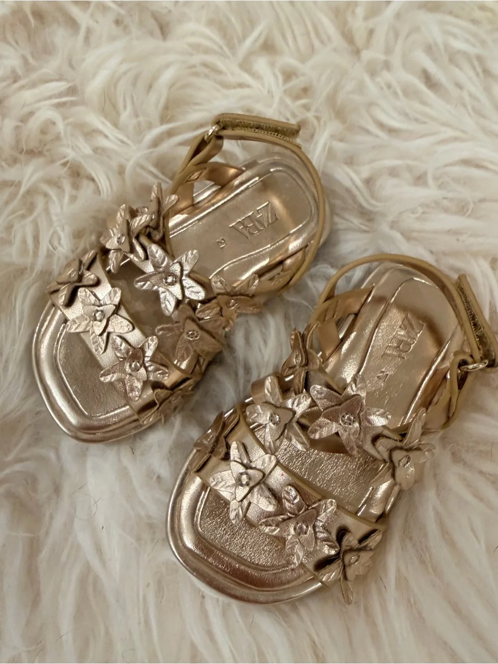 Zara metallic gold