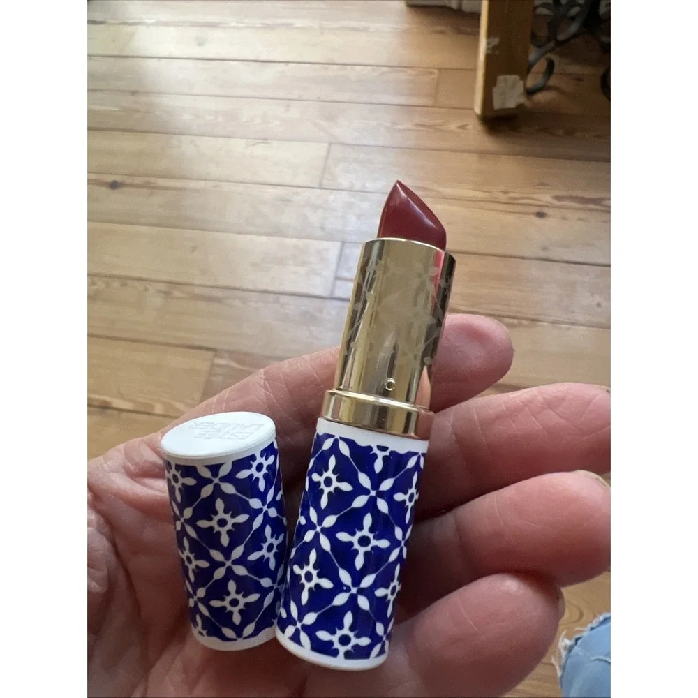 New Estee Lauder Limited‎ Edition Lipstick ROSE GODDESS 3.5g