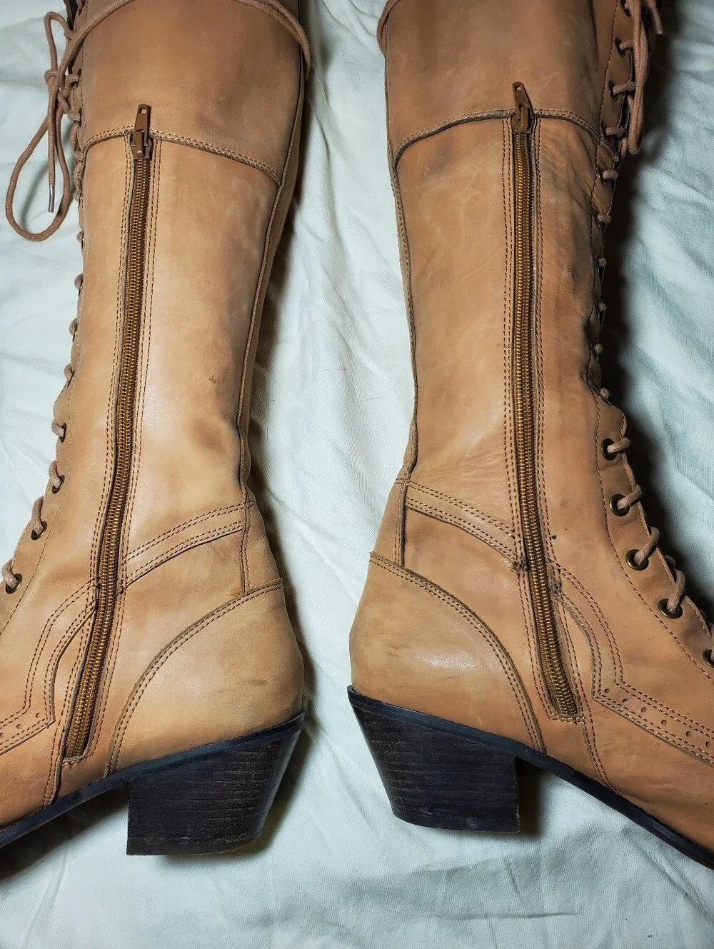 Jeffrey Campbell free comfort lace