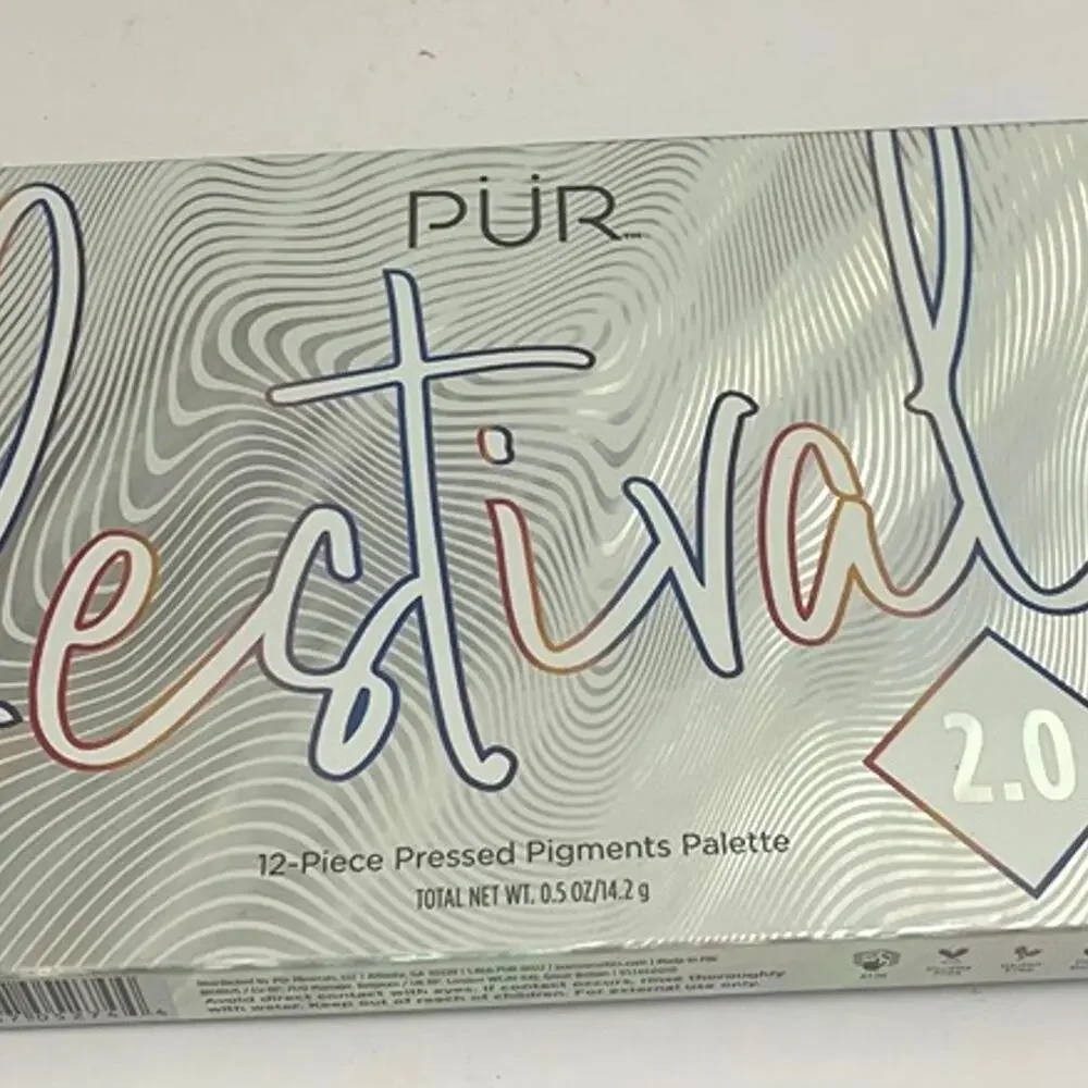 PÜR Festival 2.0 – 12-Piece Pressed Pigments Palette.