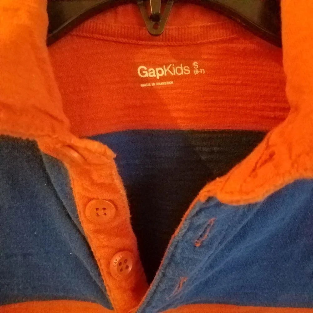 GAP short sleeve