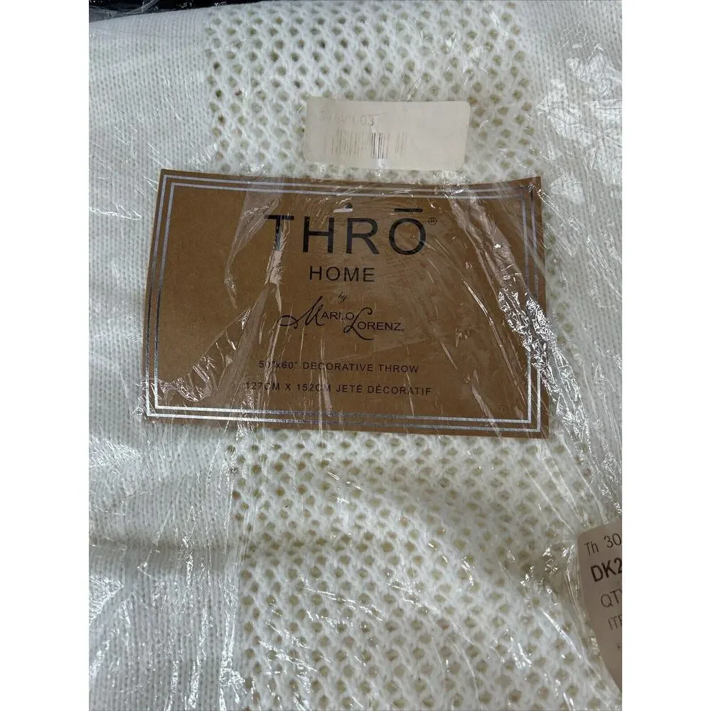 THRO‎ by Marlo Lorenz Cream Knit 60x50