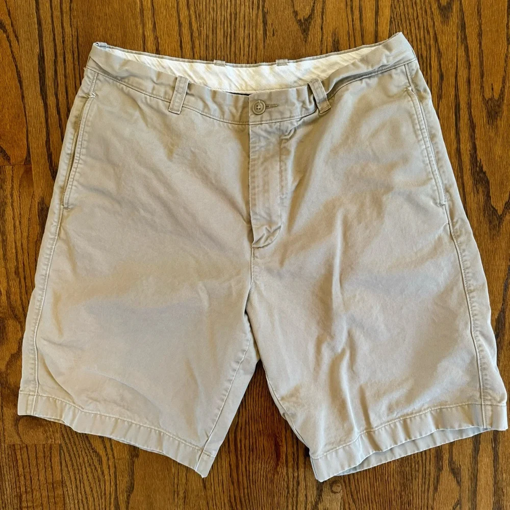 J.Crew Broken-In Chino Shorts Mens 35 Khaki Cotton 10.5”