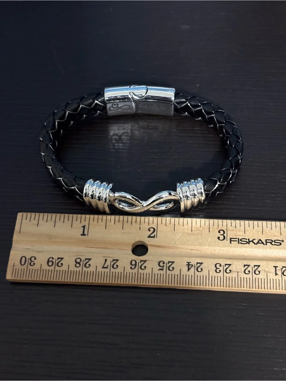 N/A stylish black