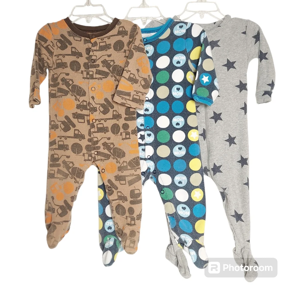 Baby Gap (3-6 months) and Circo (9 months) Footed Pajama Bundle