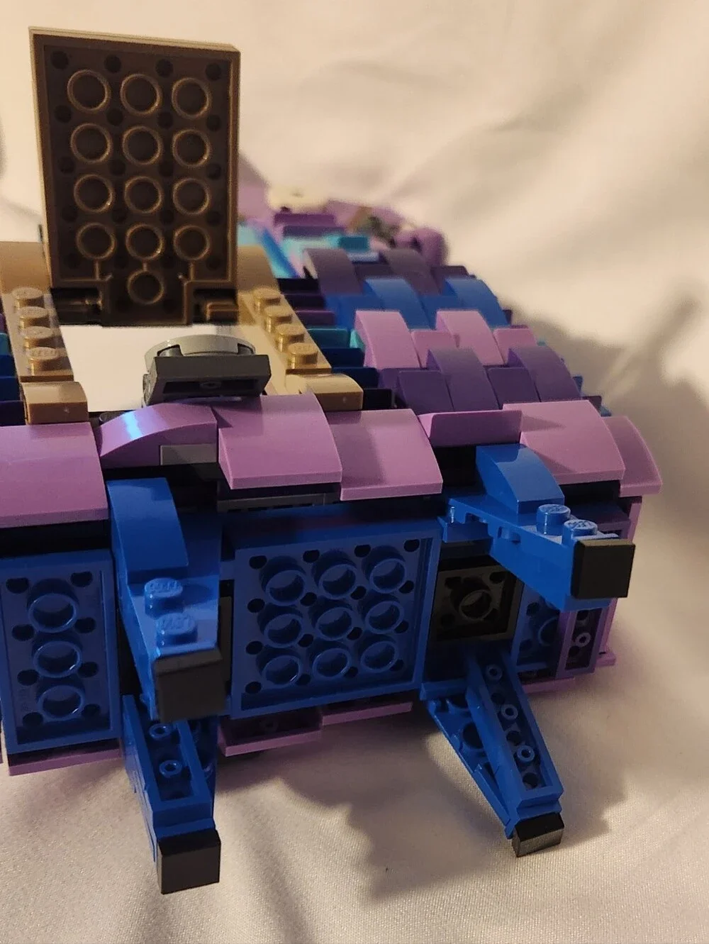 Lego see complete can