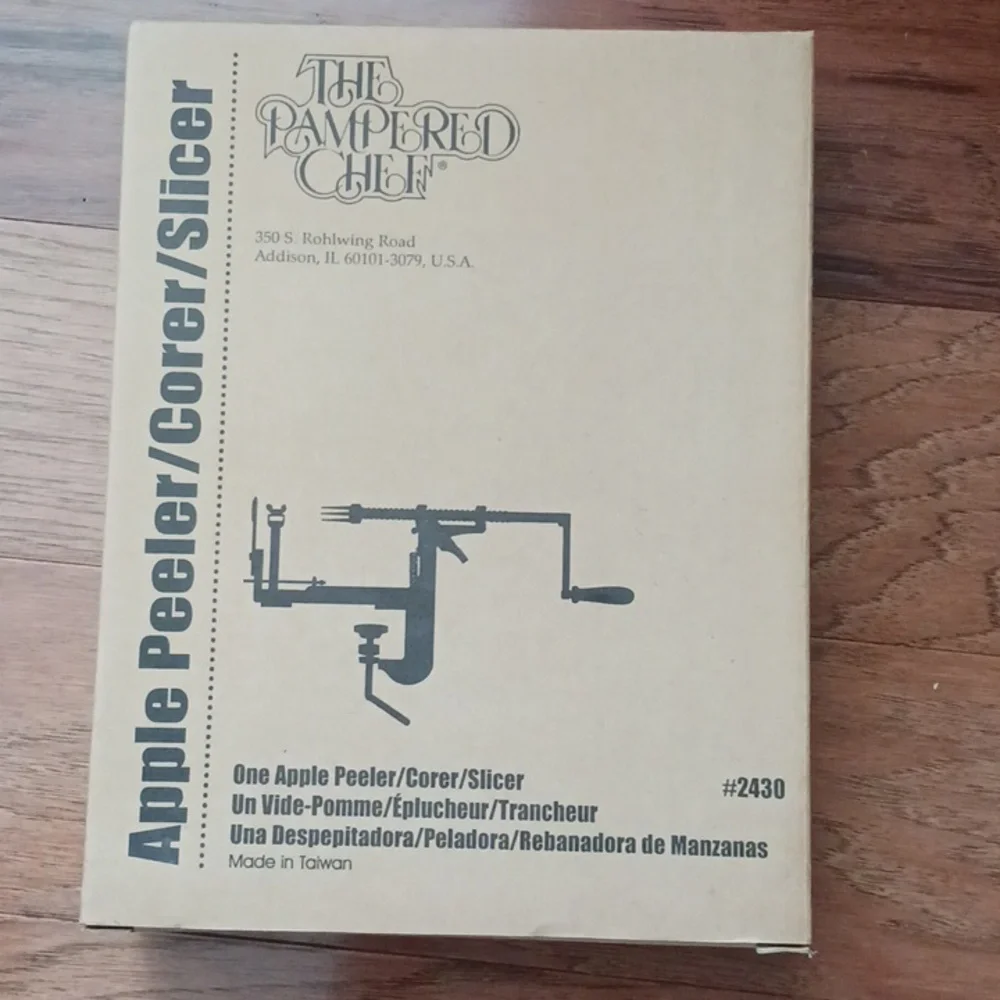 Pampered Chef 2430 Apple Peeler Corer Slicer Kitchen Gadget Tool