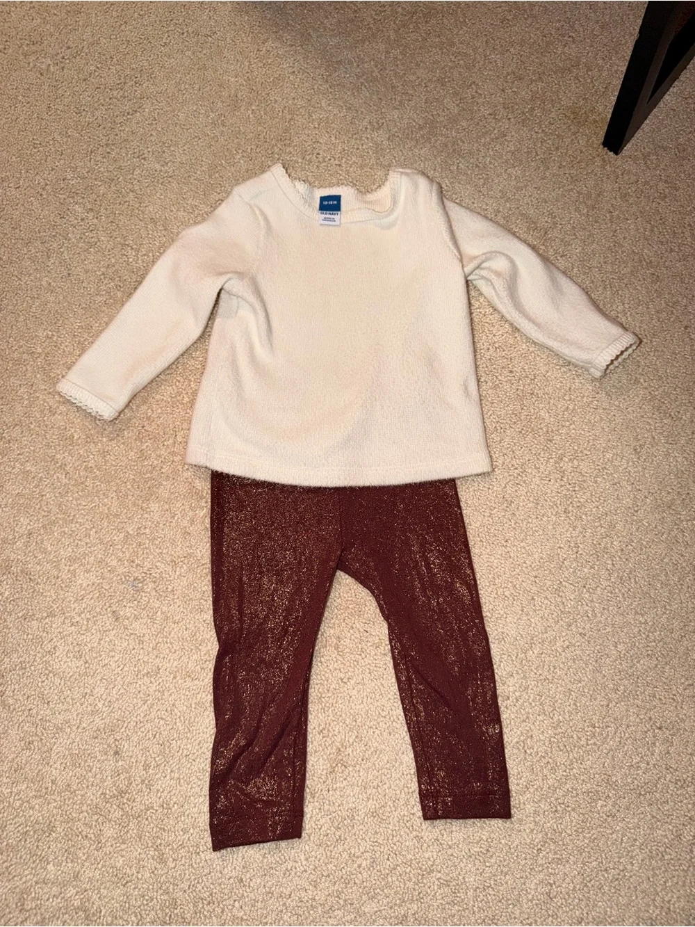 Old Navy Cream Fuzzy Pullover & Maroon gold foil leggings