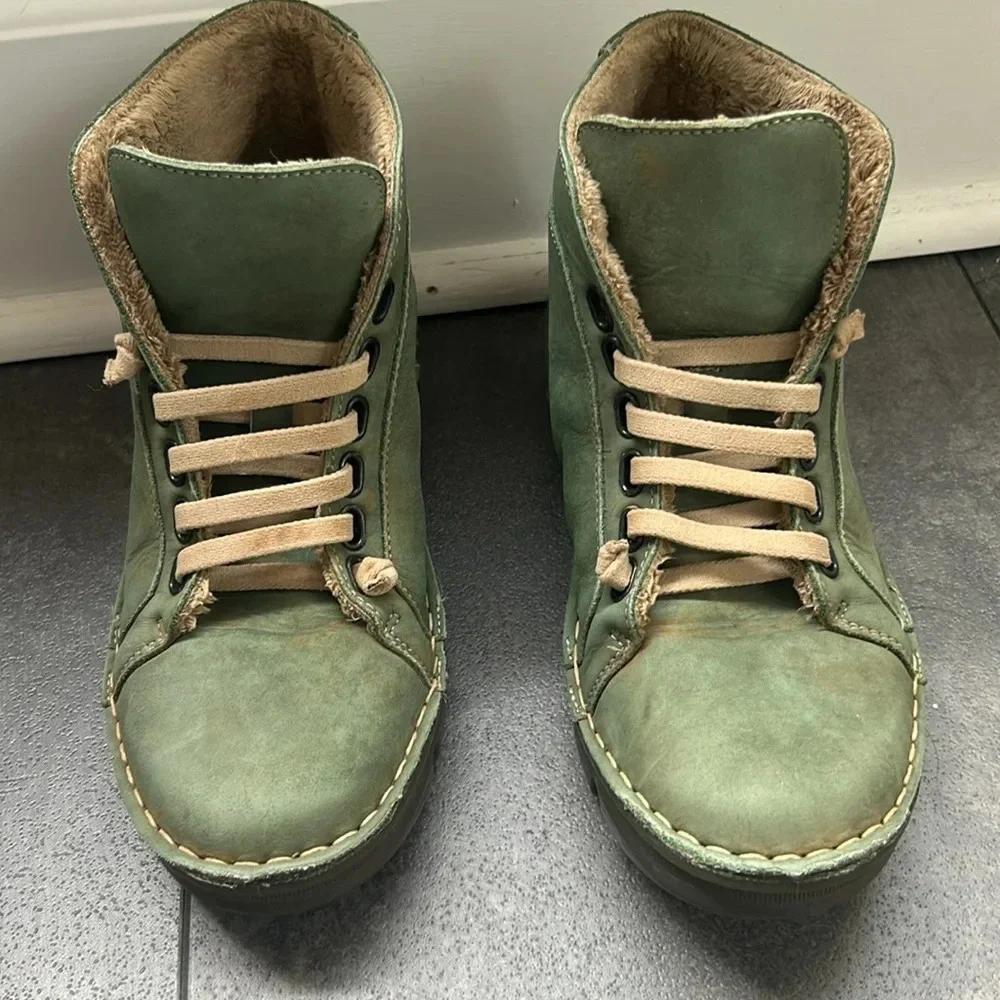 On Foot foot size