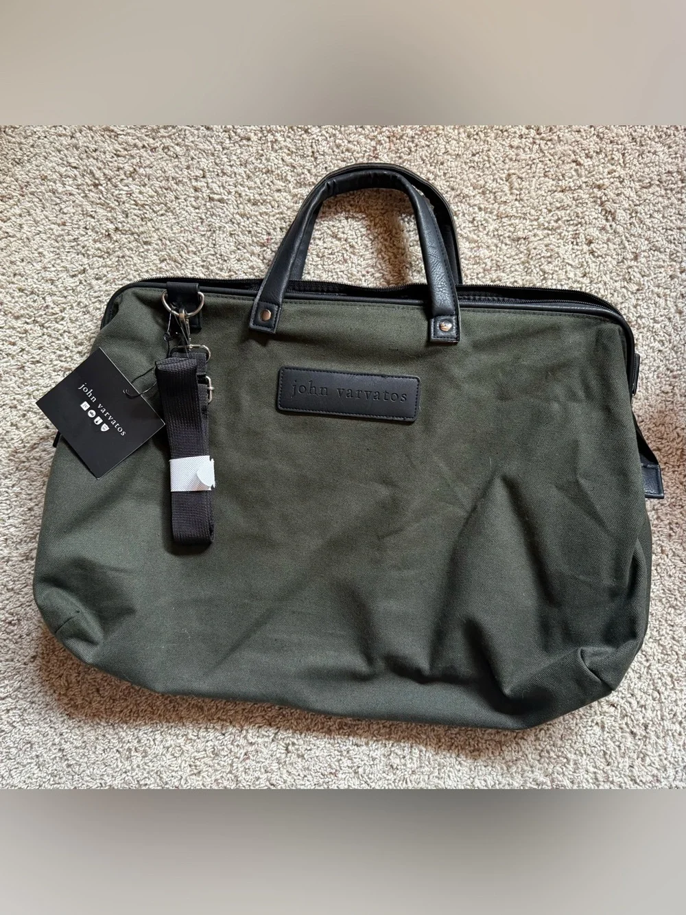 NEW John Varvatos Men's Olive Green Canvas Weekender With Shoulder Straps