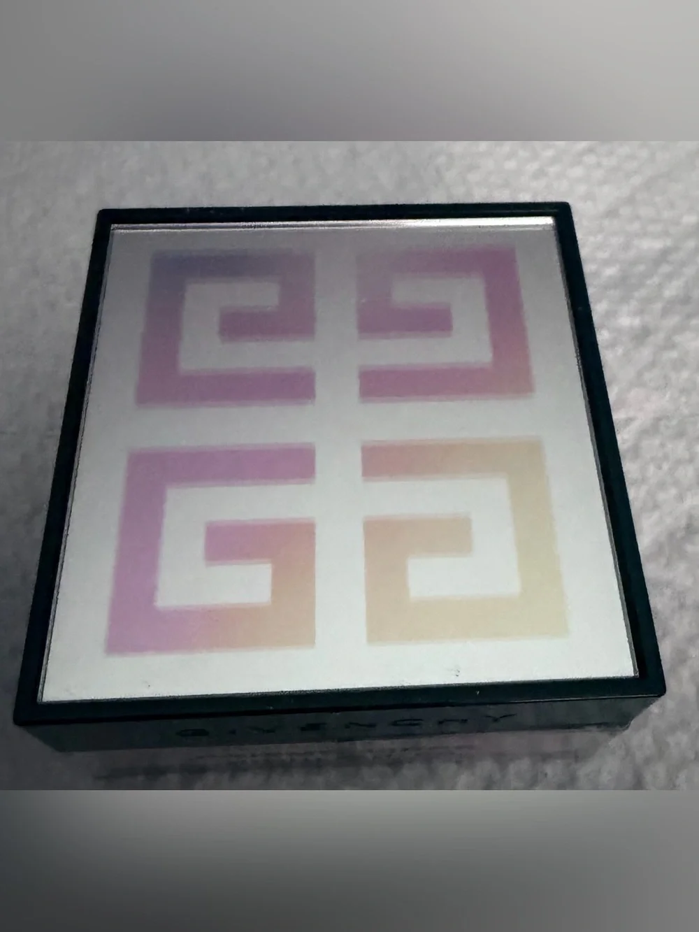 Givenchy Prisme Libre Highlighter Duo in Pink and Champagne LIMITED EDITION #13