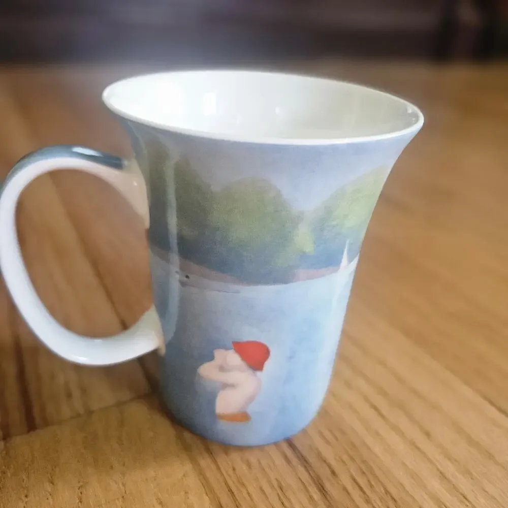 McIntosh bone china