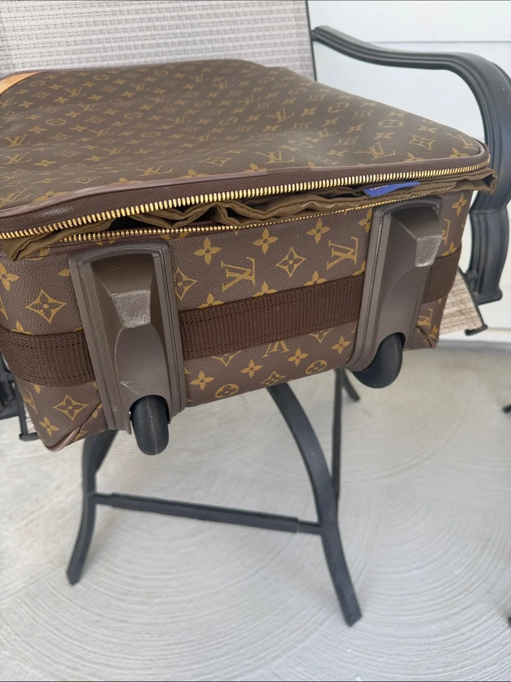 Louis Vuitton louis vuitton