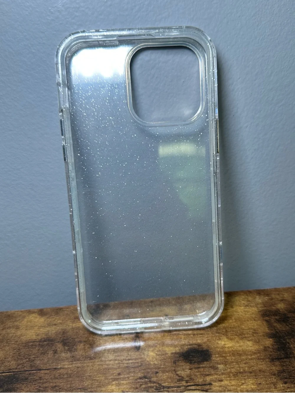 N/A clear sparkly