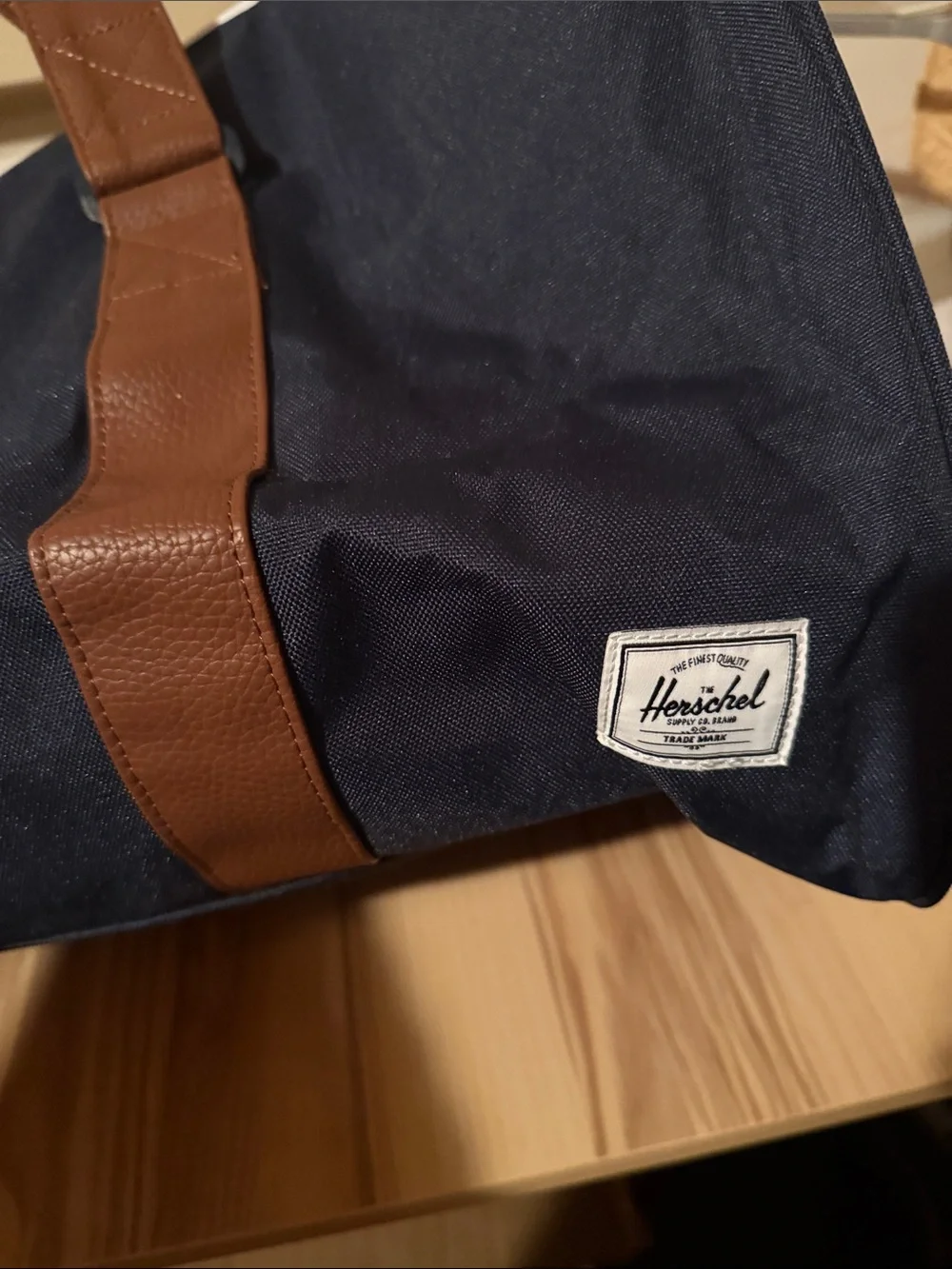 Herschel Supply Company spacious navy