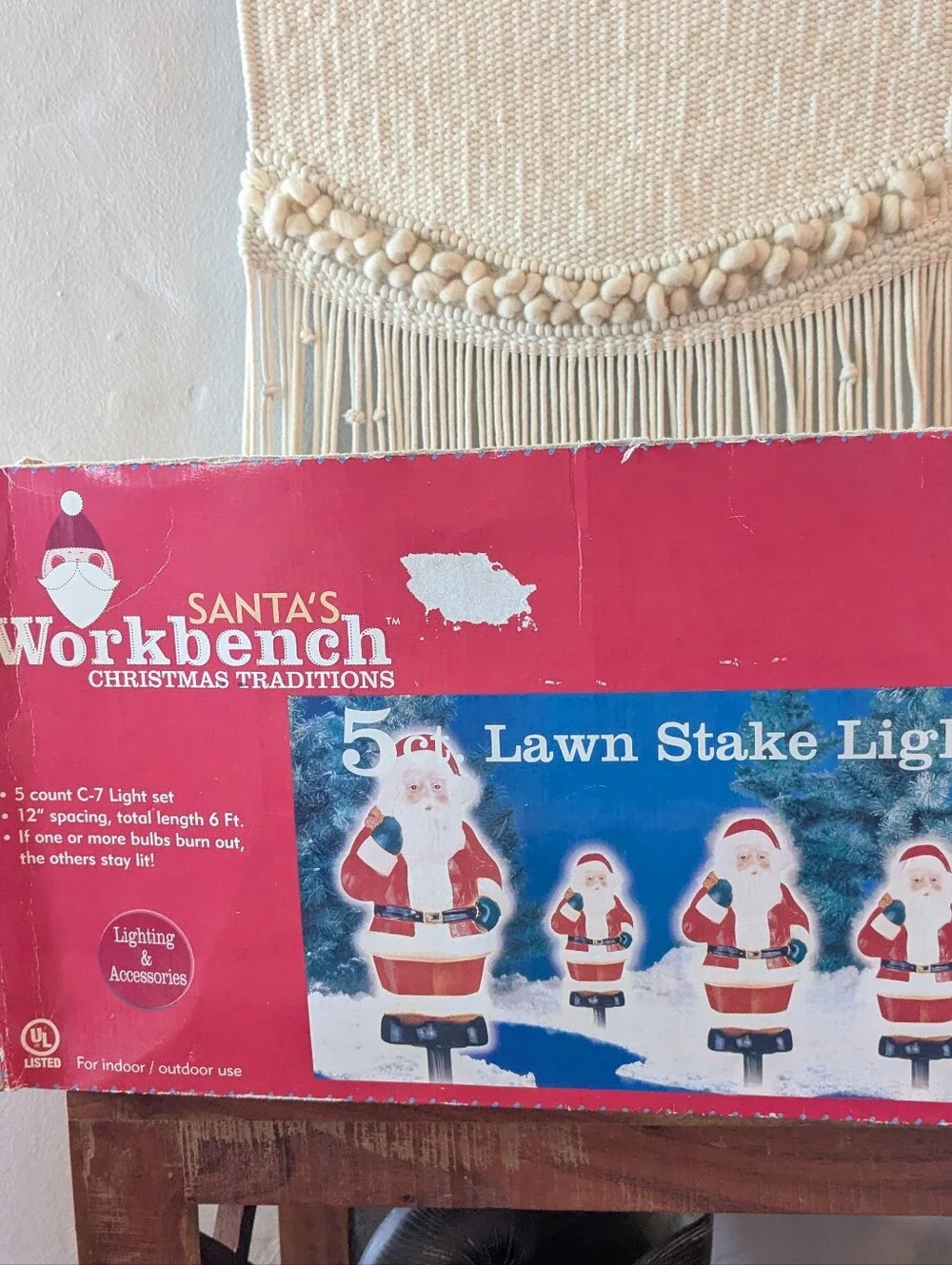 Vintage Santa's Workbench Christmas Traditions 5-Count Lawn Stake Lights - Great