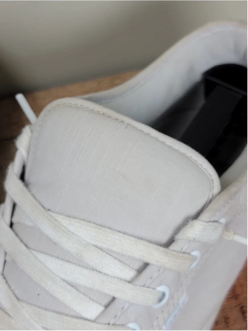 Vans 9.5 Chukka Low Top Canvas Light Grey Beige Skate Shoes Athletic Sneakers