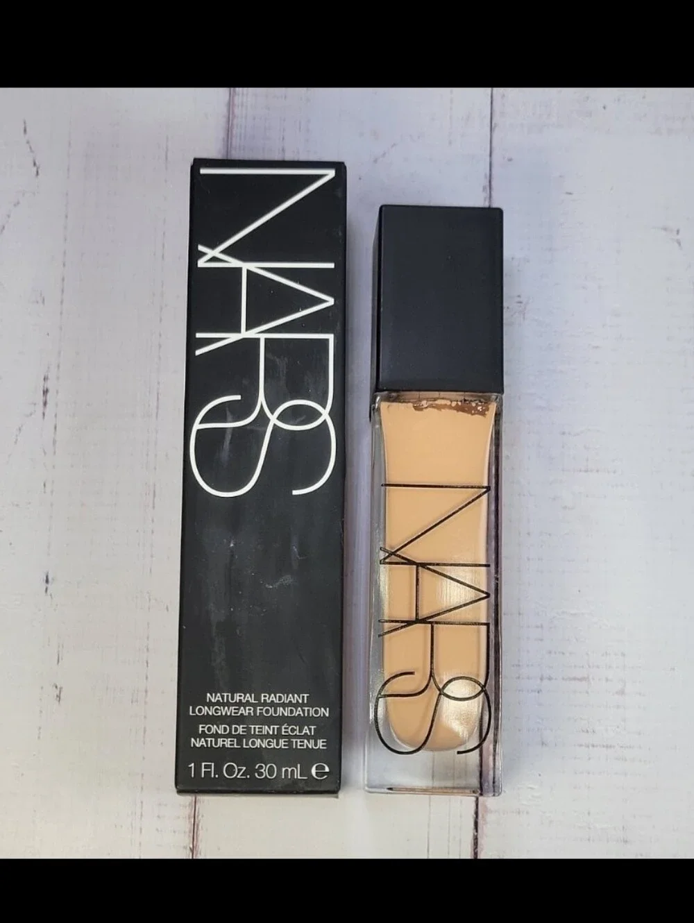 NARS foundation box