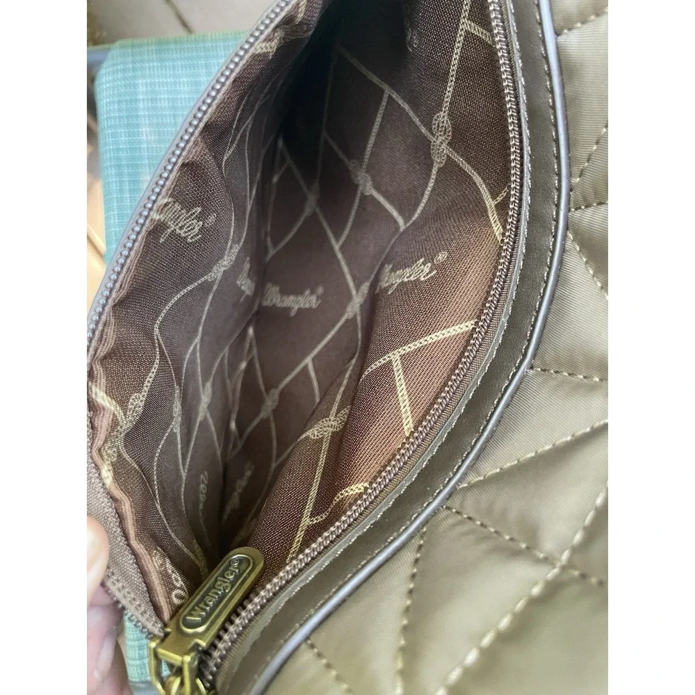 Wrangler quilted hobo