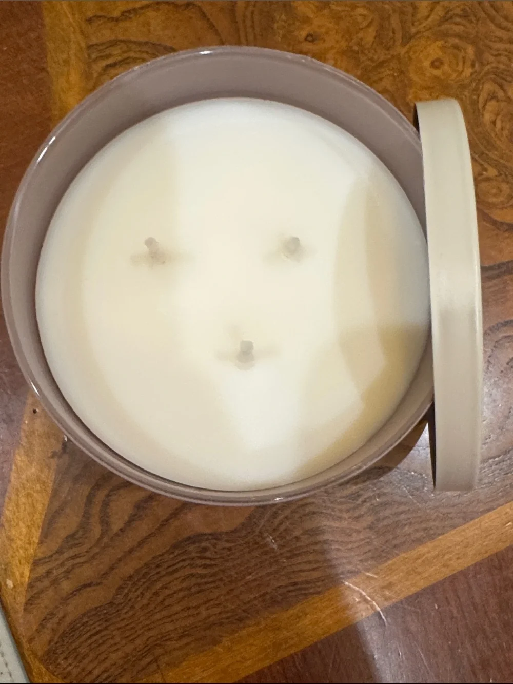 Bath & Body Works three wick