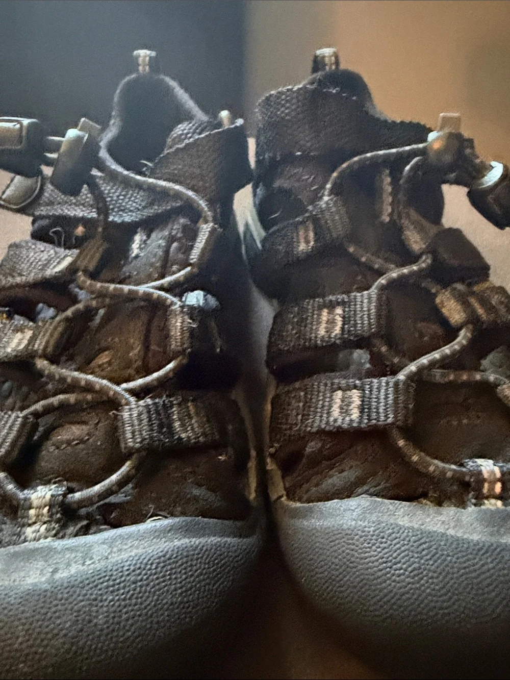 Keen closed traction slip