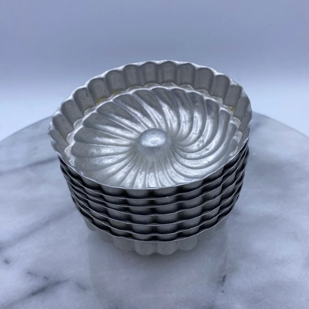 N/A vintage aluminum