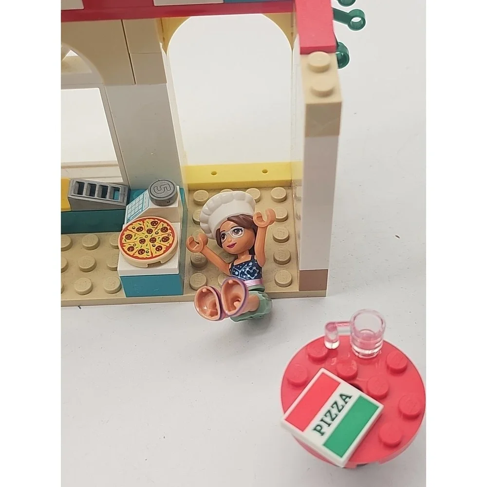Lego this huge