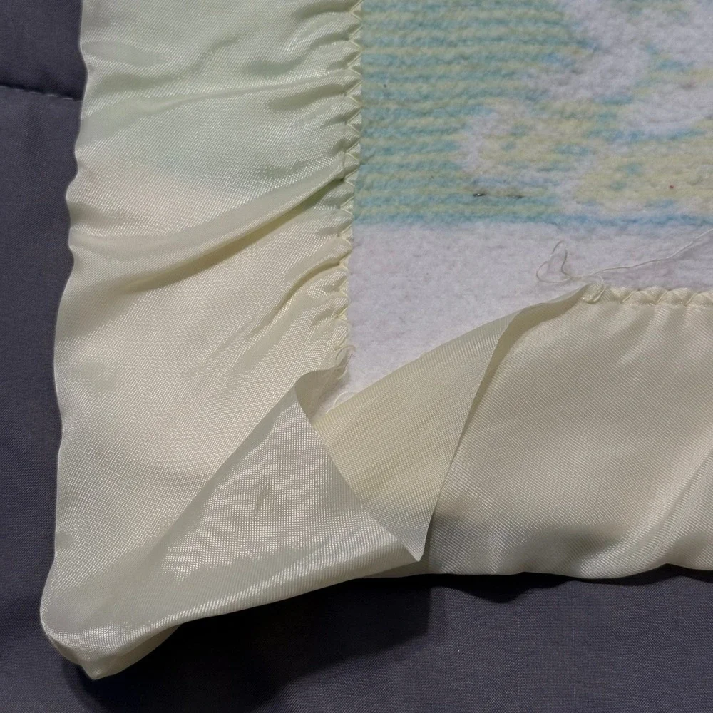 Vintage Circus Elephant Baby Blanket Yellow Satin Ruffle Trim Pastel Acrylic