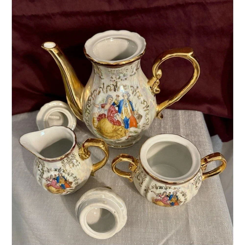 Porcelaine de Luxe A.D.P. porcelaine de