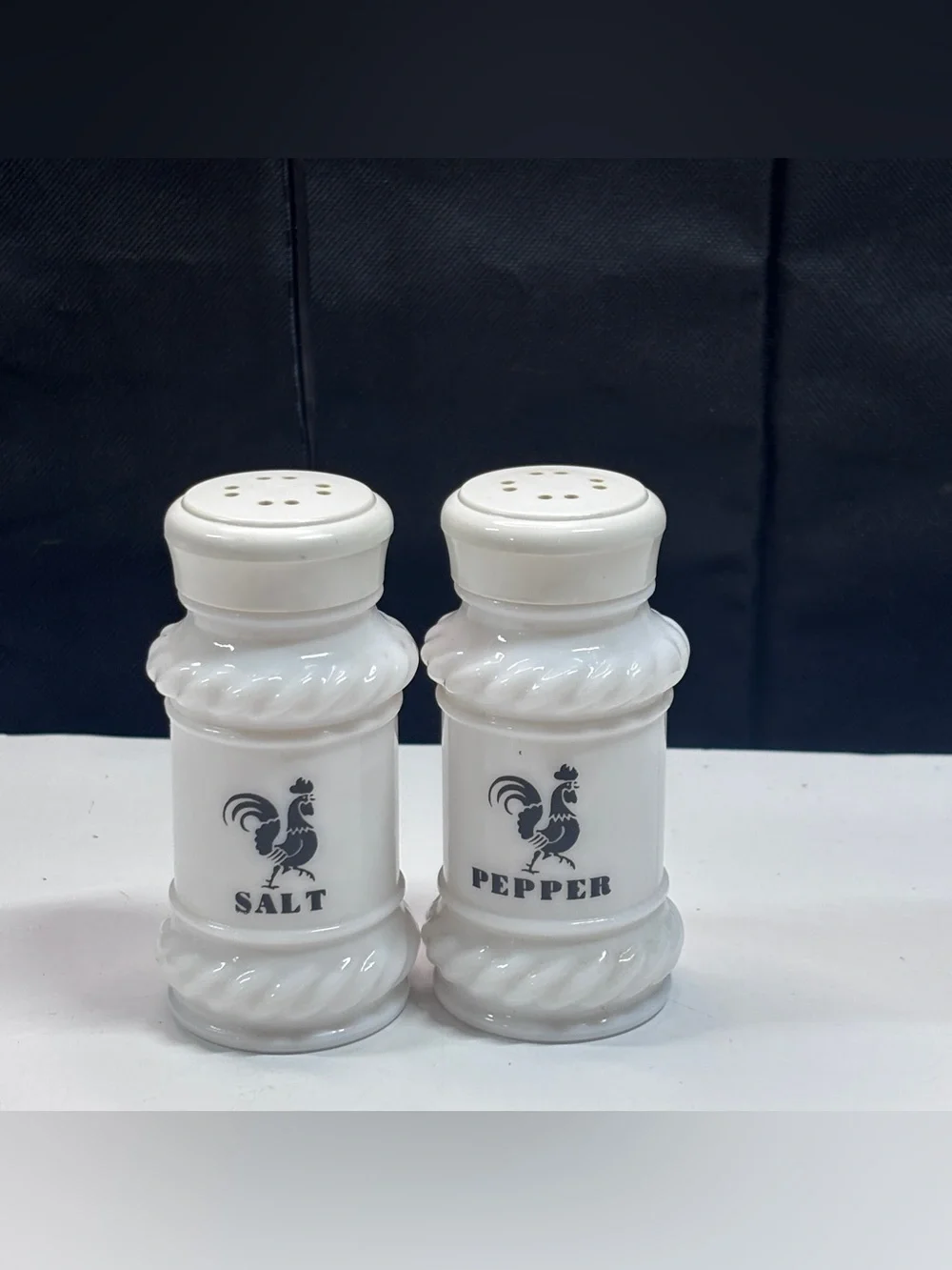 Vintage HAZEL ATLAS Milk Glass Salt Pepper Shaker Set Black Rooster