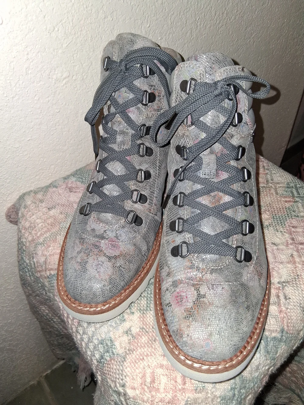 Bionica women lace