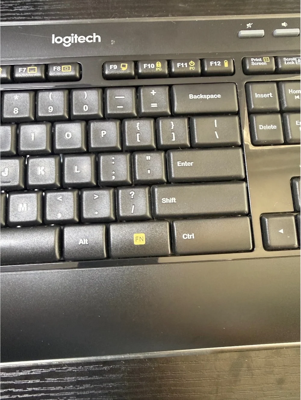 Logitech Wireless Keyboard K520 with dongle