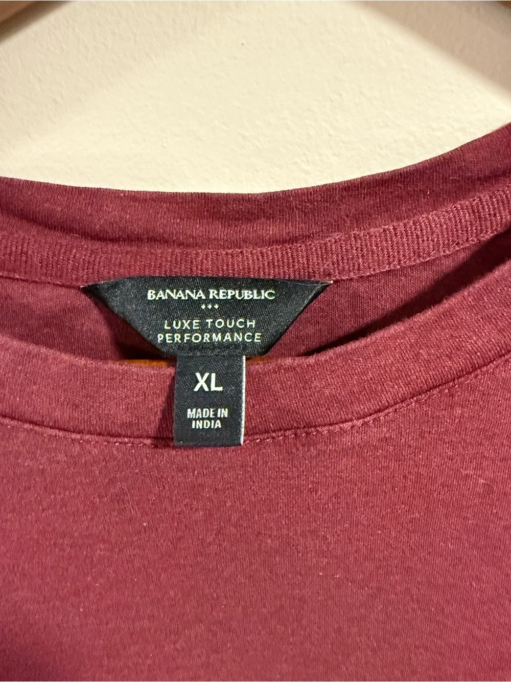 Banana Republic shirt has