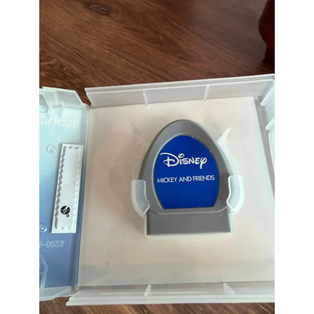 Disney bring little
