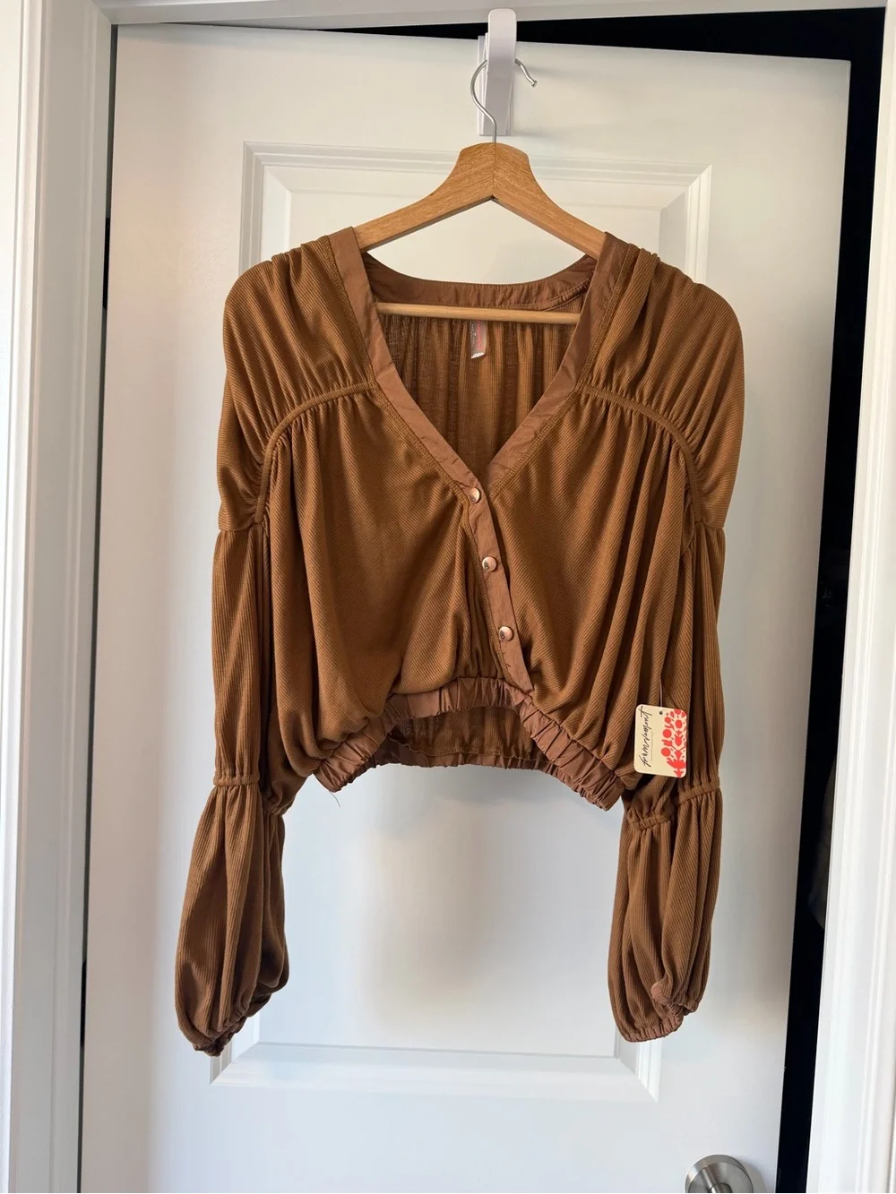 Free People lightweight cropped