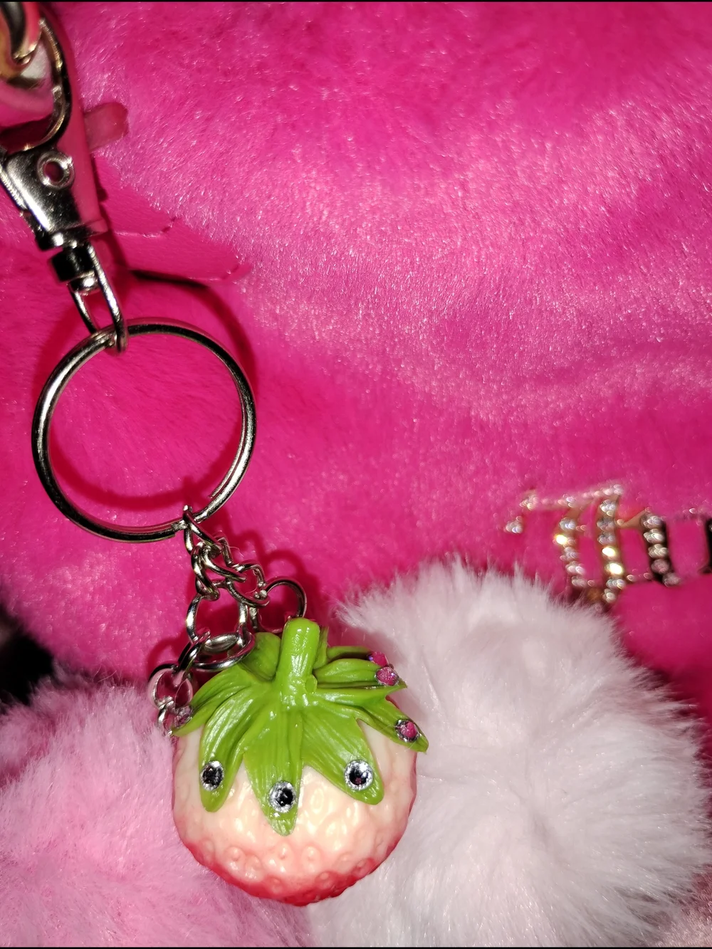 N/A cute keychain