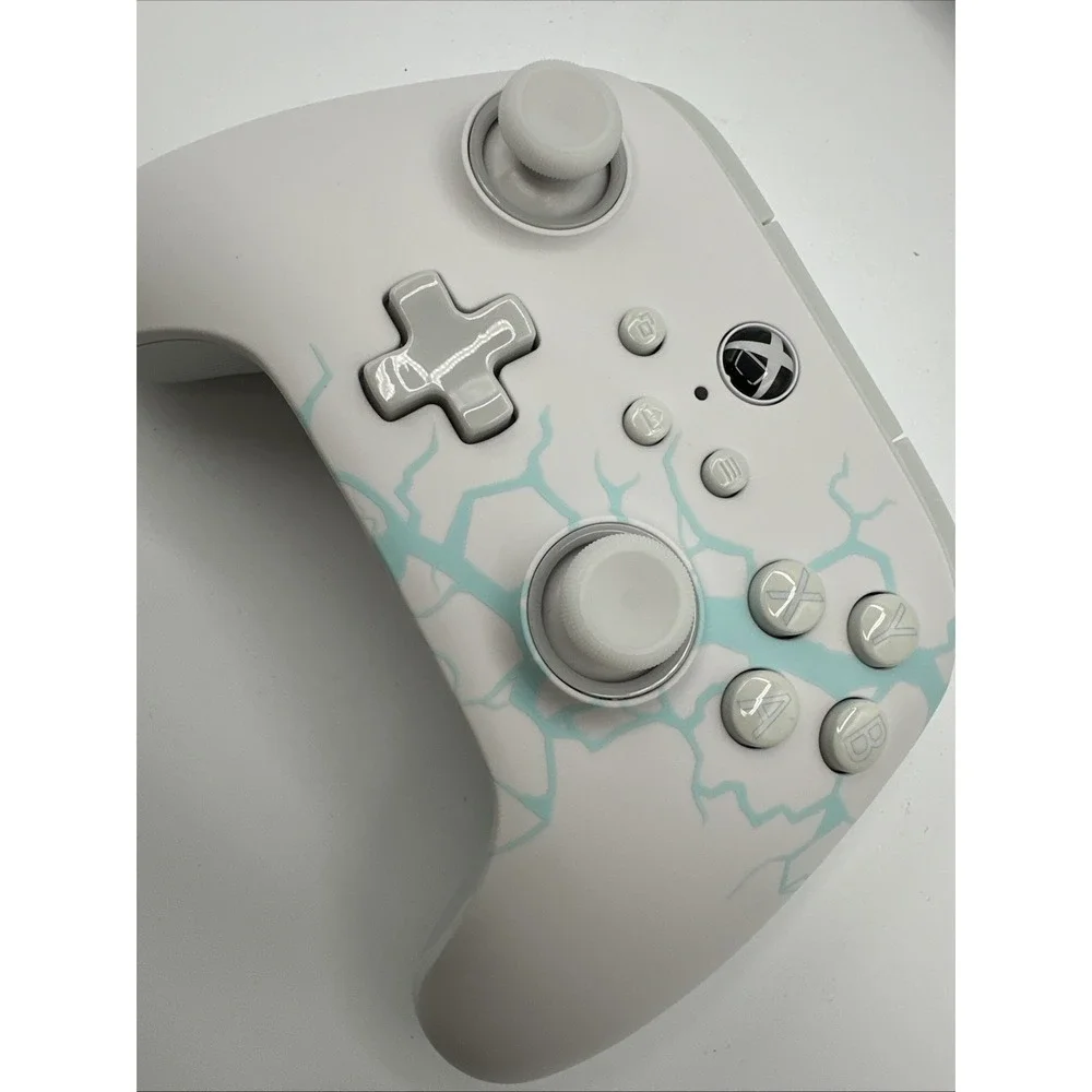 PowerA Advantage Wired Controller - XBox Series x S Artic Ice White