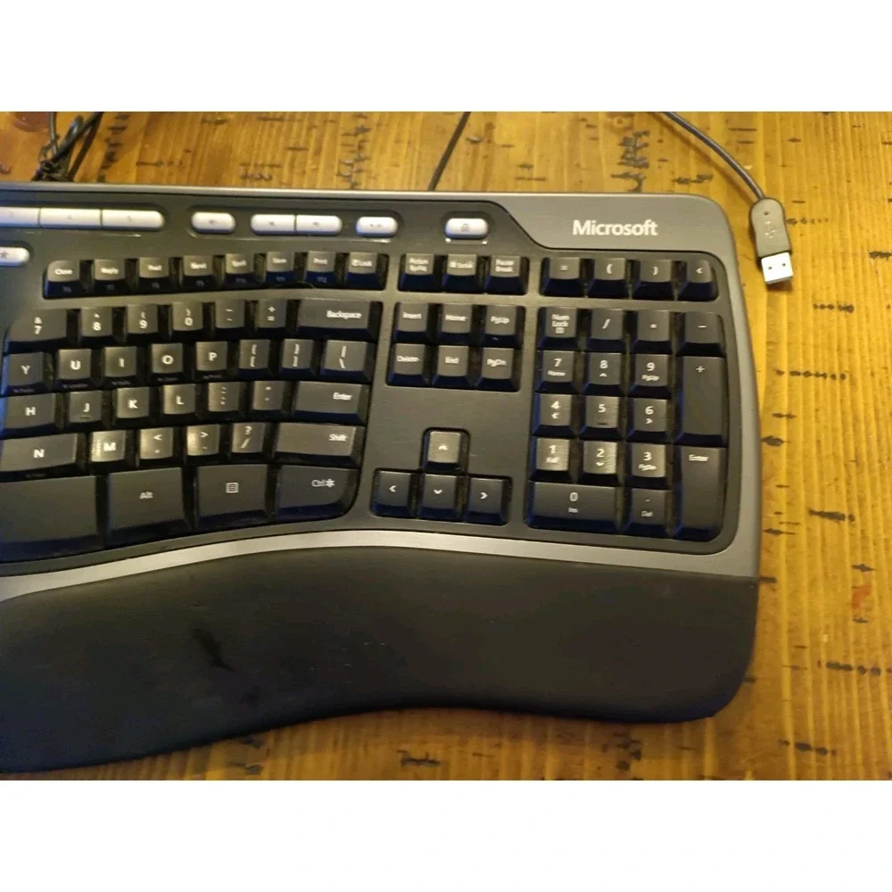 Microsoft Natural Ergonomic Keyboard 4000 v1.0 KU-0462 USB Wired