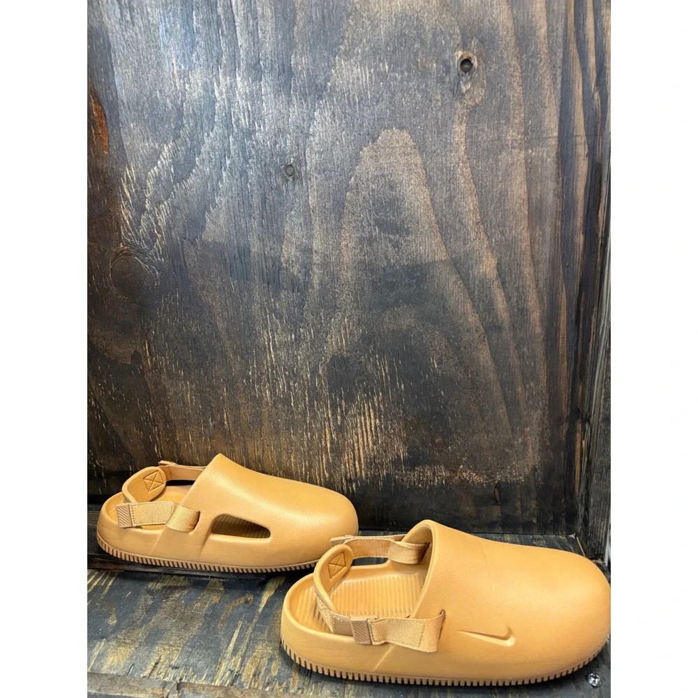 Nike calm mule