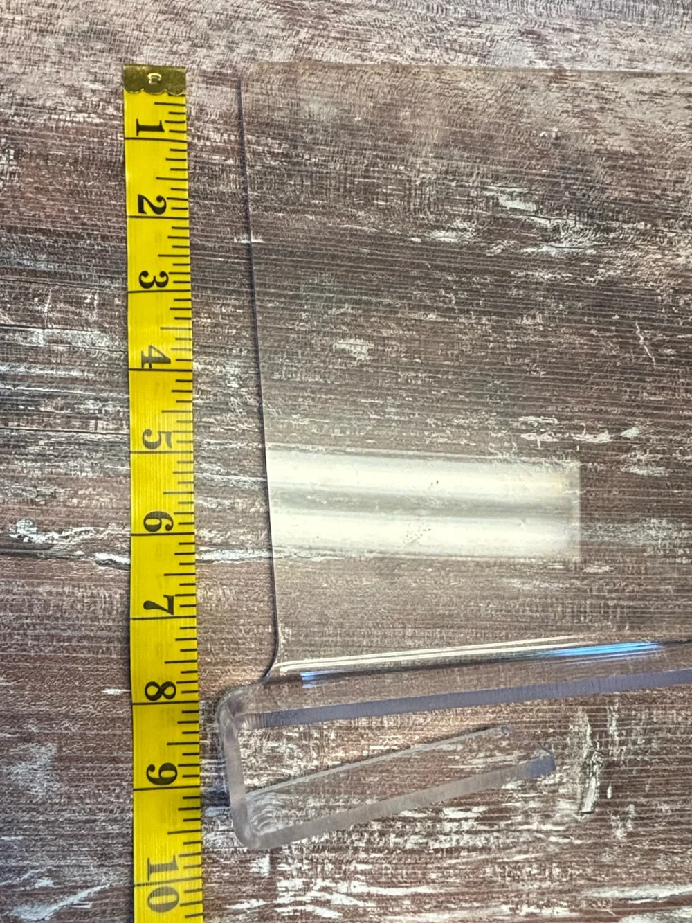 N/A clear acrylic